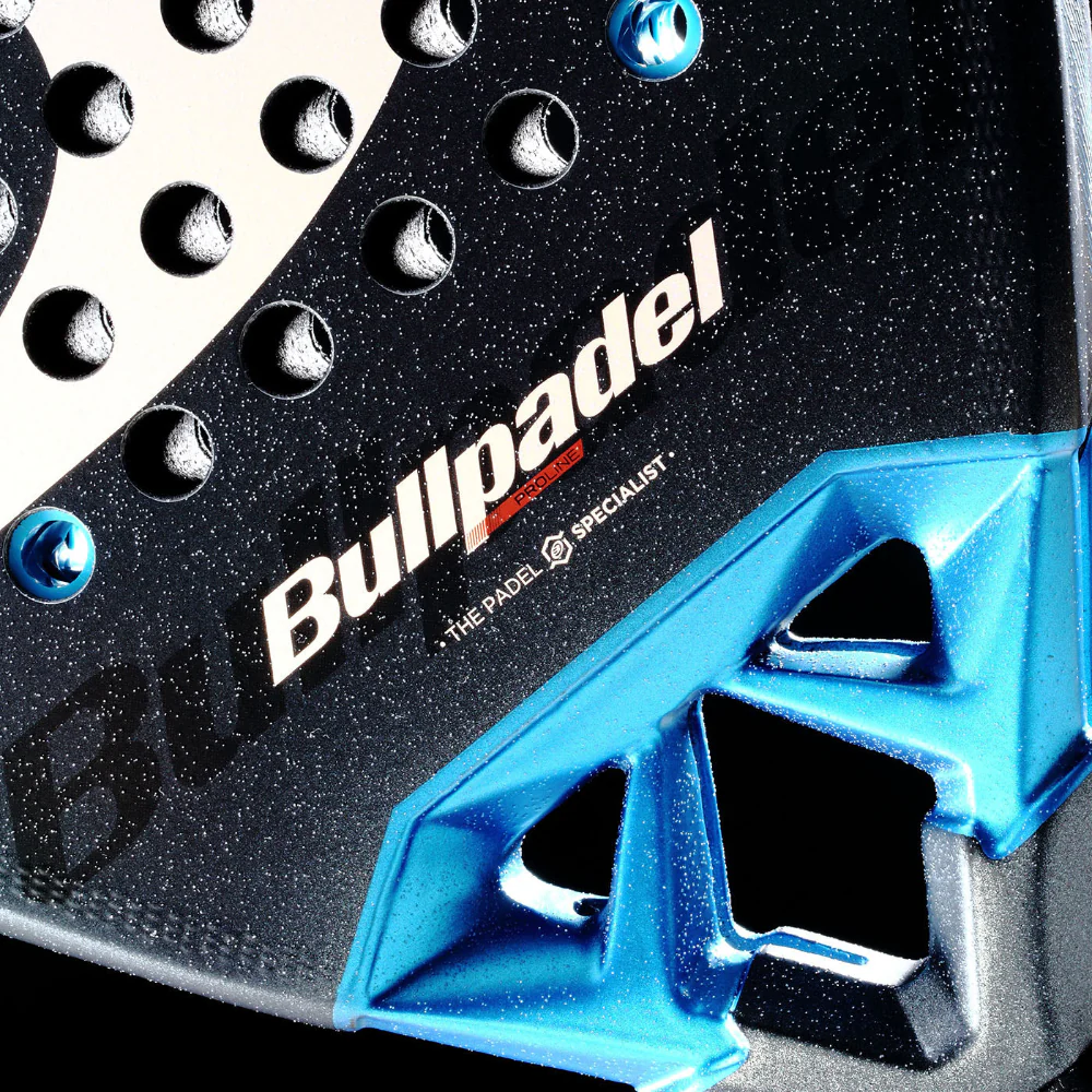 Bullpadel Vertex 05 Comfort Padel Racket - 2026 - Image 5