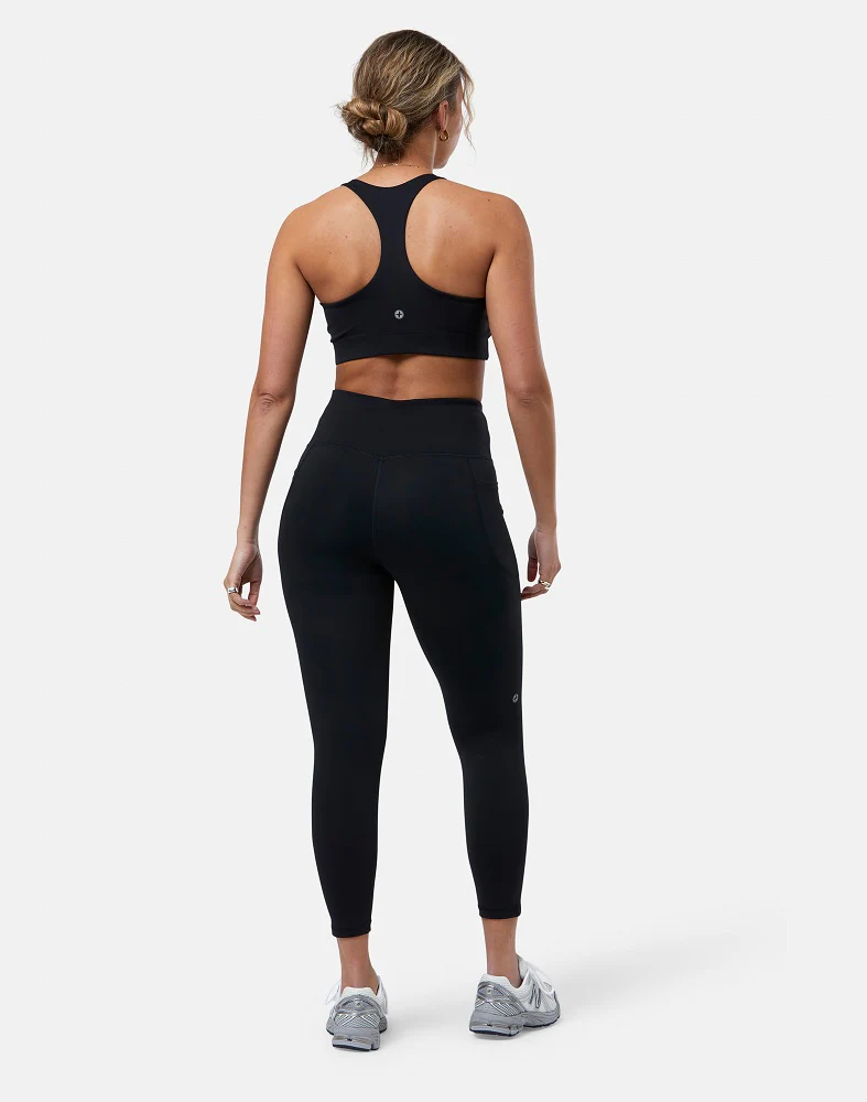 Gym + Coffee Women's Relentless 7/8 Leggings - Black - Image 4