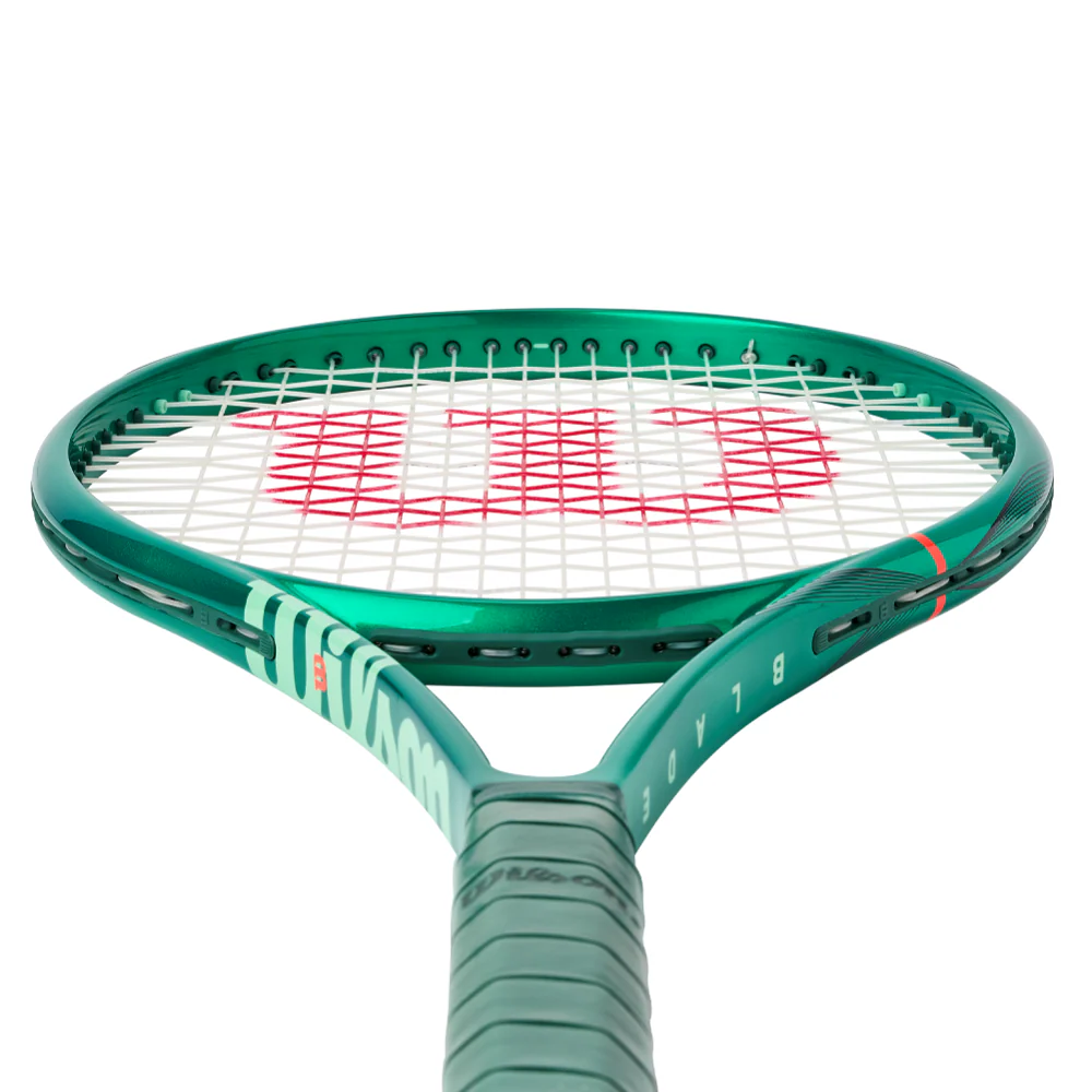Wilson Blade 100 V10 Tennis Racket - 2026 - Frame Only - Image 4