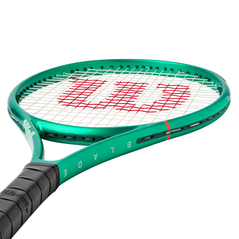 Wilson Blade 25 V10 Tennis Racket - 2026 - Image 4