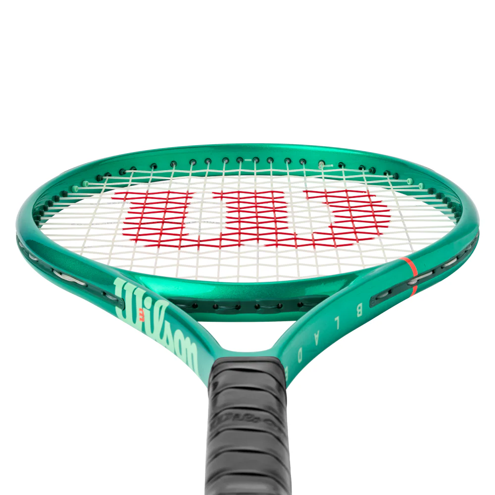Wilson Blade 25 V10 Tennis Racket - 2026 - Image 5
