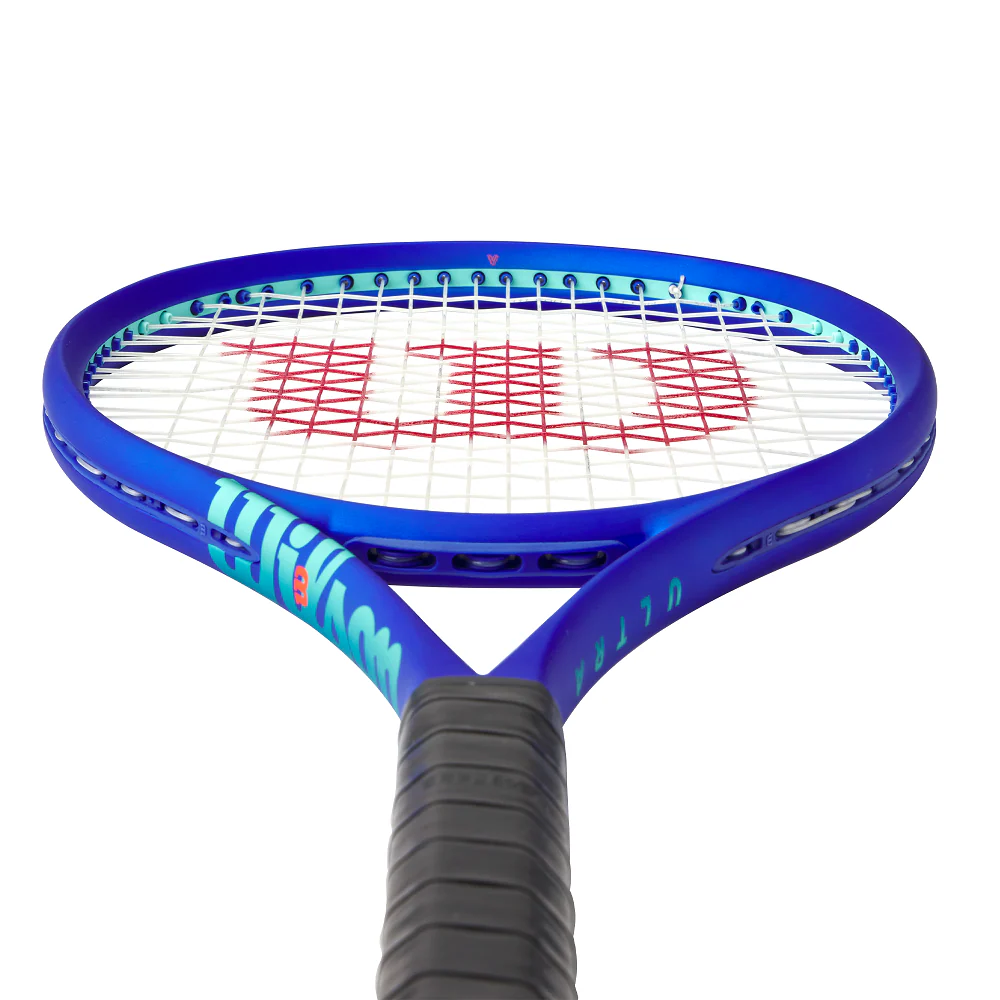Wilson Ultra 100UL V5 Tennis Racket - Strung - 2025 - Image 4